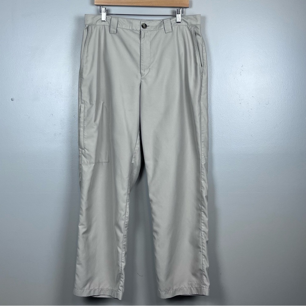 Columbia Men's Steadfast II Flat Front Casual Khaki Pants AM8560 Size 34; Travel